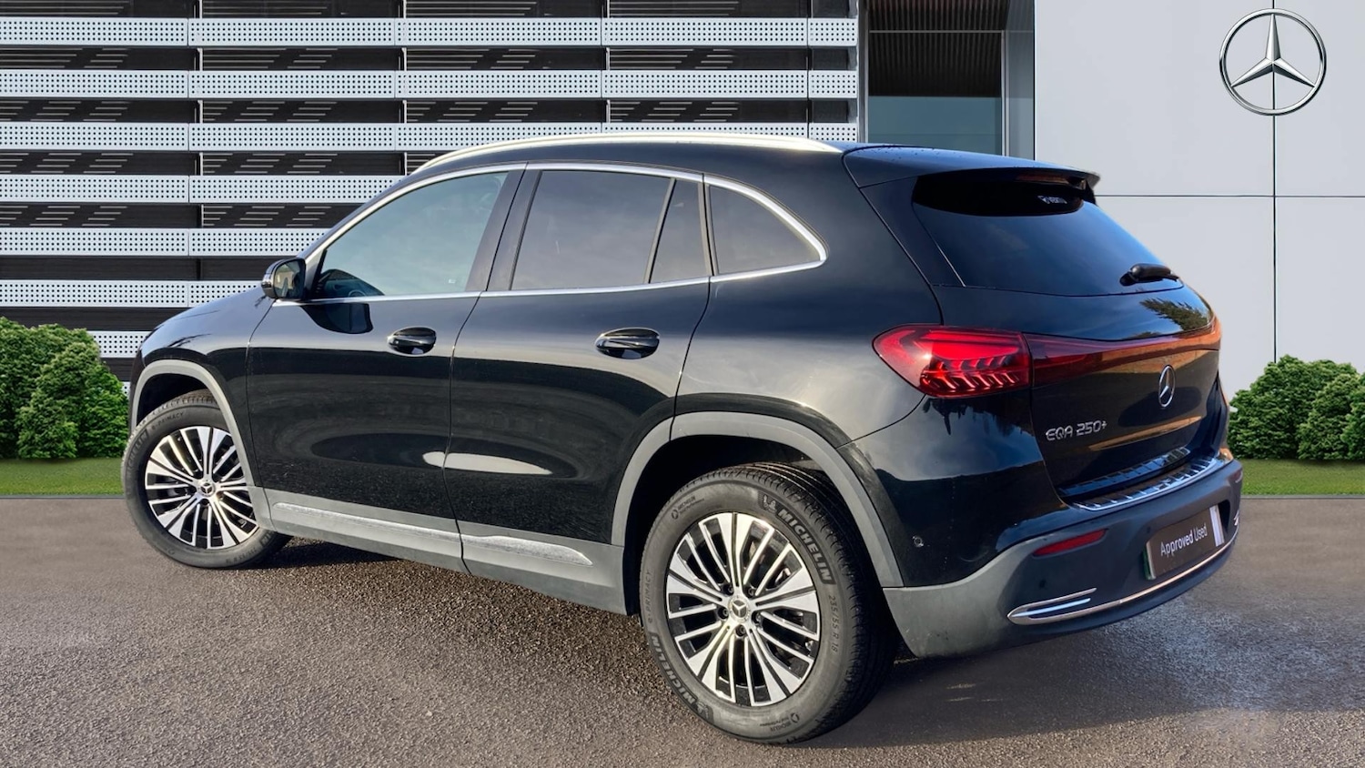 Used Mercedes-Benz EQA 2024 for sale - 77106414: Photo 2