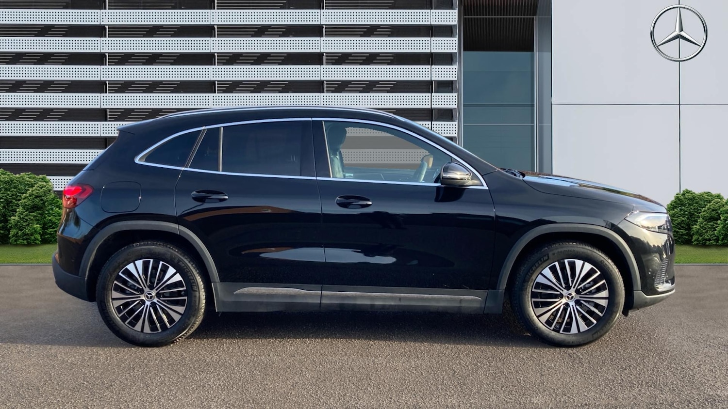 Used Mercedes-Benz EQA 2024 for sale - 77106414: Photo 5