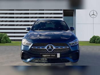 Used Mercedes-Benz GLA 2021 for sale - 77918438: Photo