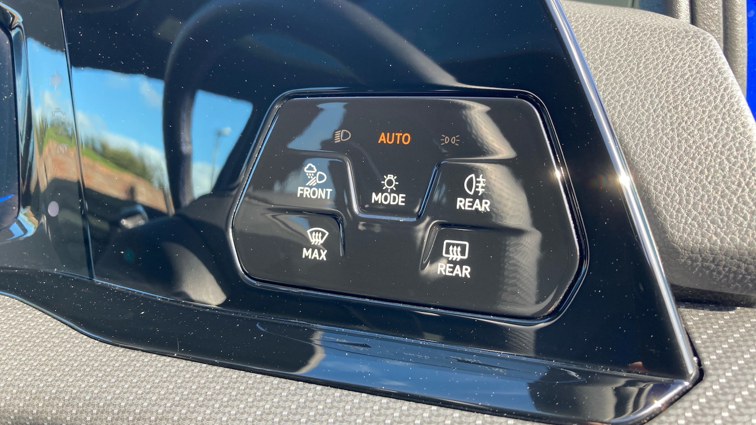 Used Volkswagen Golf 2023 for sale - 77961702: Photo 30