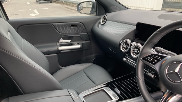 Used Mercedes-Benz EQA 2024 for sale - 76299743: Photo 14