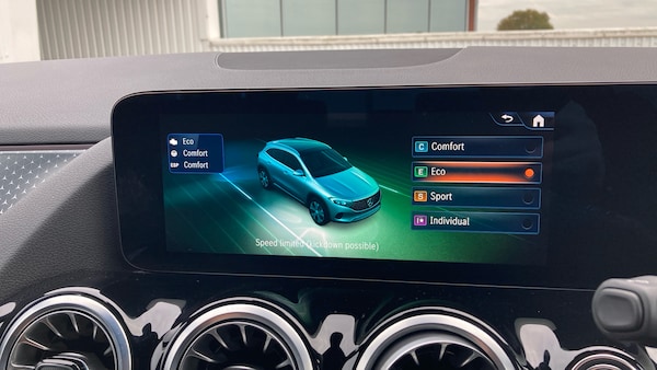 Used Mercedes-Benz EQA 2024 for sale - 76299743: Photo 41