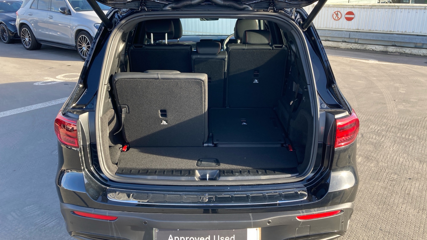 Used Mercedes-Benz EQB 2025 for sale - 77079480: Photo 4