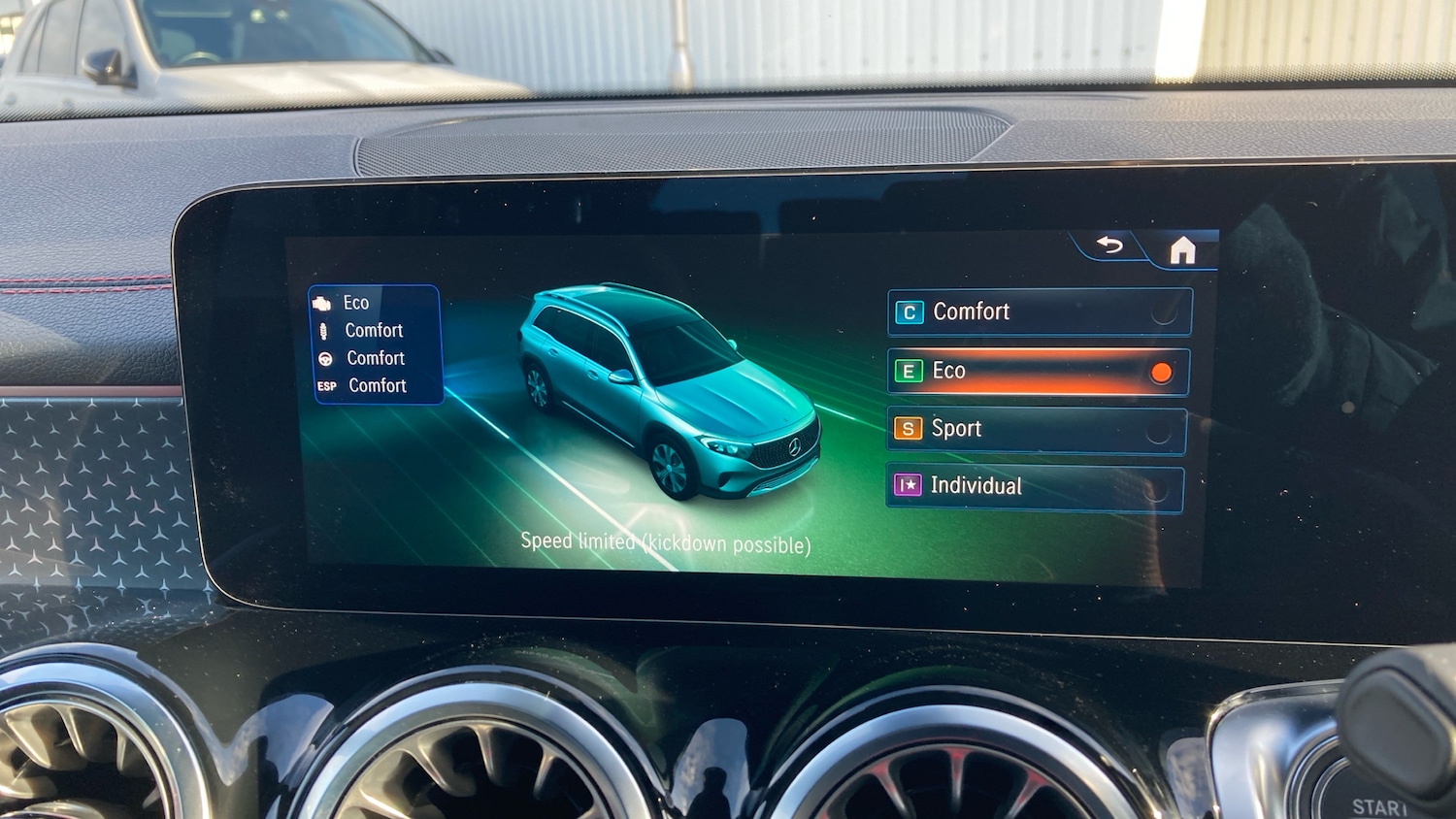 Used Mercedes-Benz EQB 2025 for sale - 77079480: Photo 43