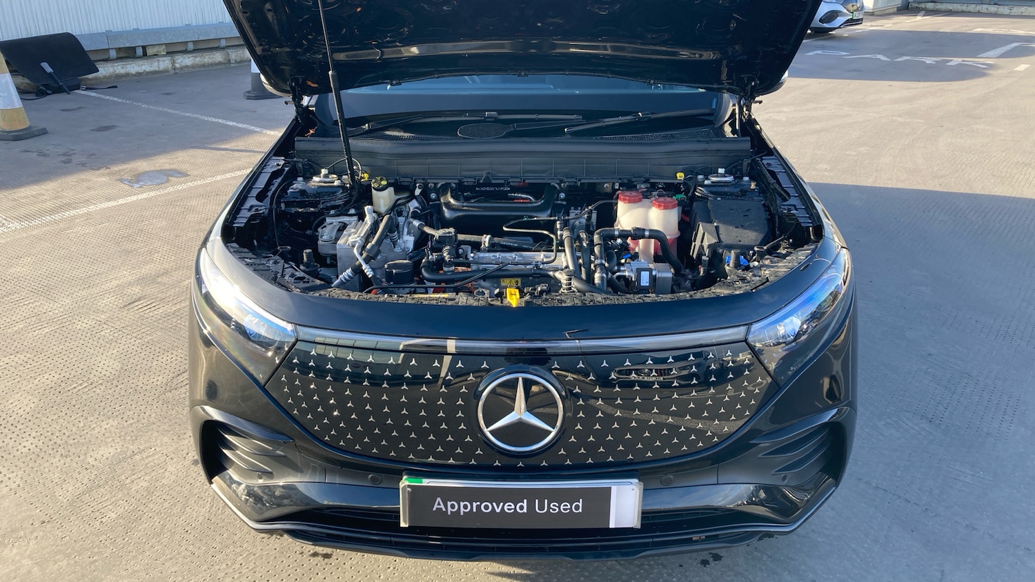 Used Mercedes-Benz EQB 2025 for sale - 77079480: Photo 8