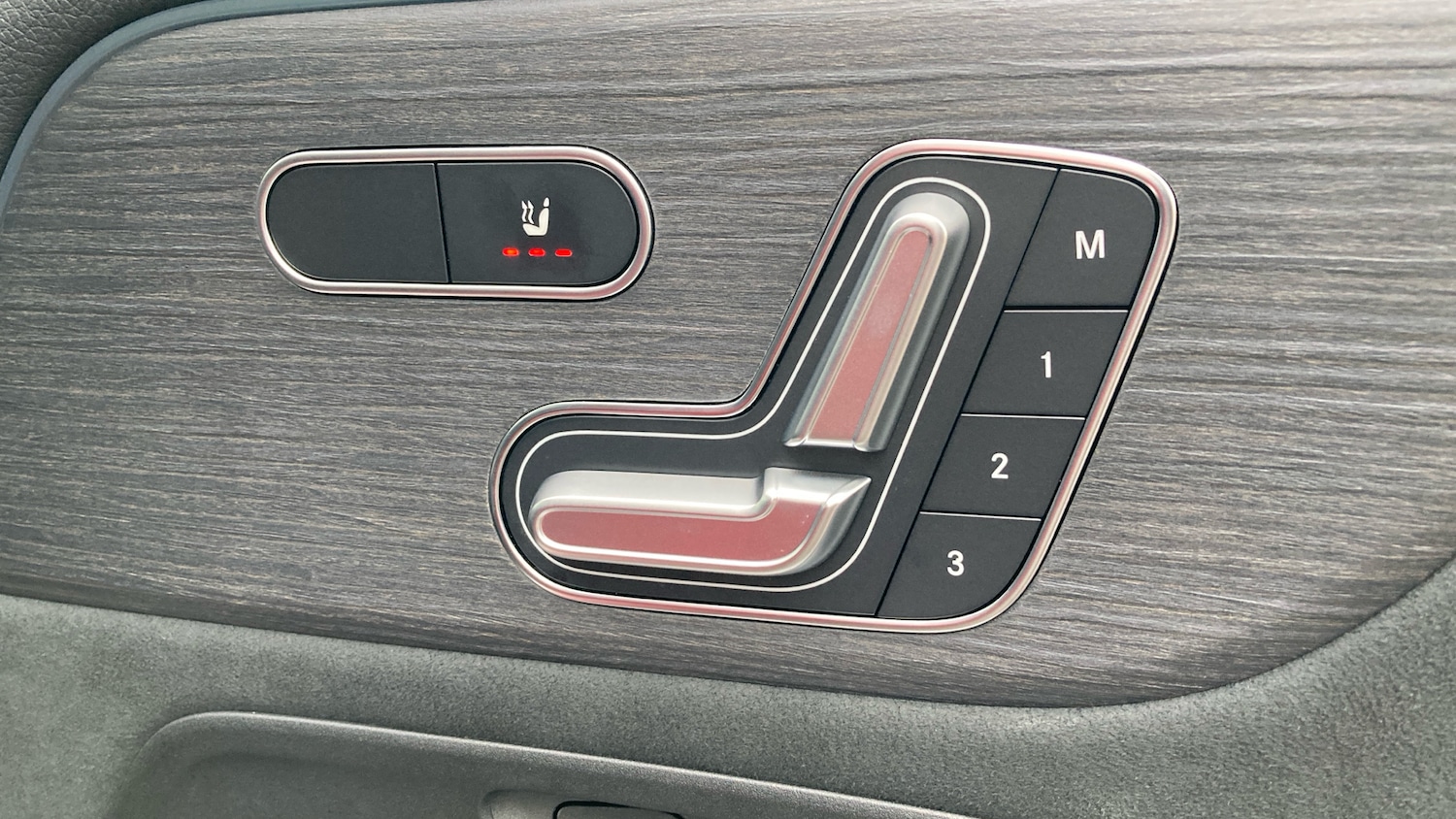 Used Mercedes-Benz EQB 2025 for sale - 77264273: Photo 34