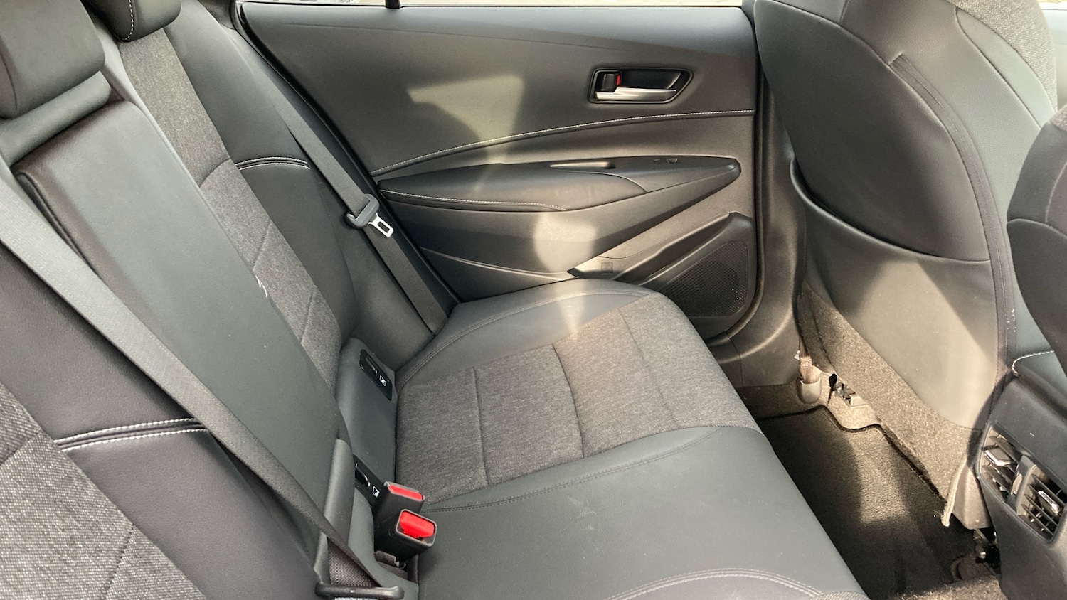 Used Toyota Corolla 2021 for sale - 76343852: Photo 16
