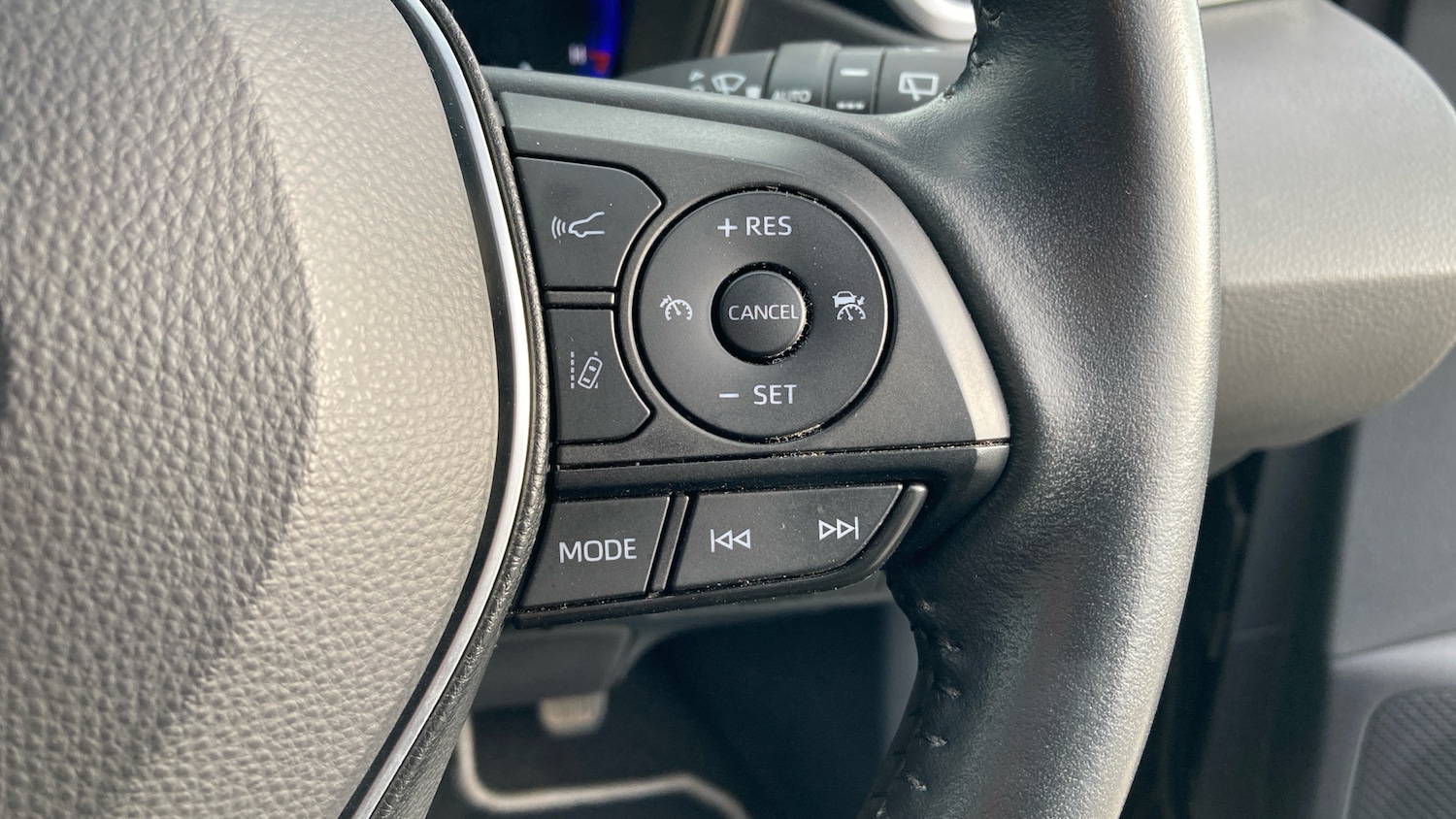 Used Toyota Corolla 2021 for sale - 76343852: Photo 32