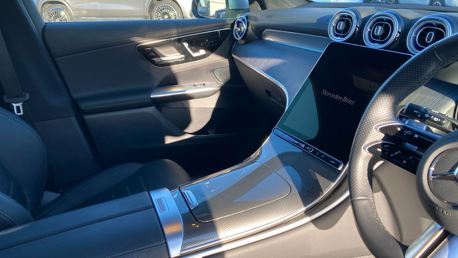 Used Mercedes-Benz GLC 2024 for sale - 77917647: Photo 14