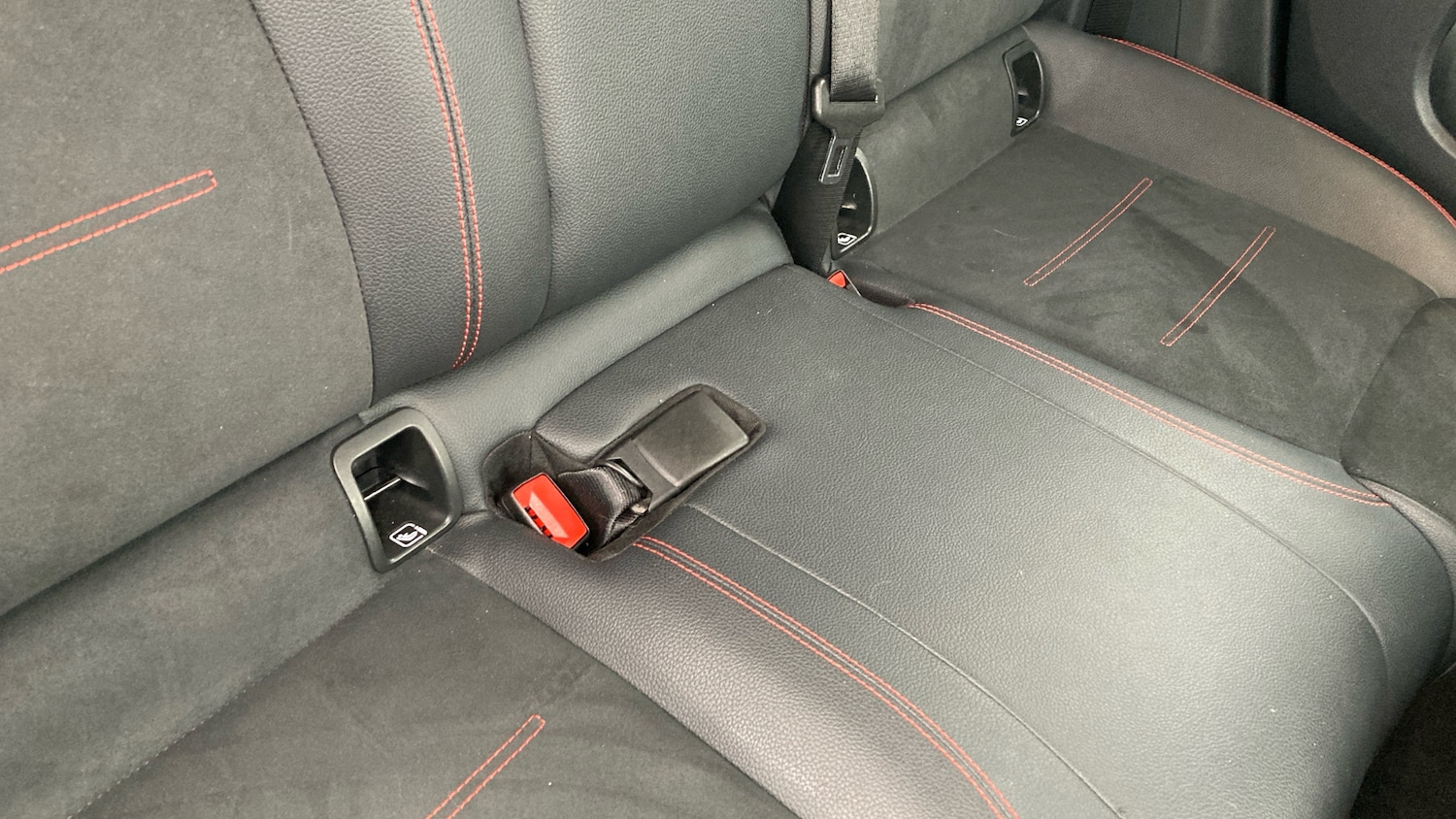 Used Mercedes-Benz GLA 2022 for sale - 75970221: Photo 17