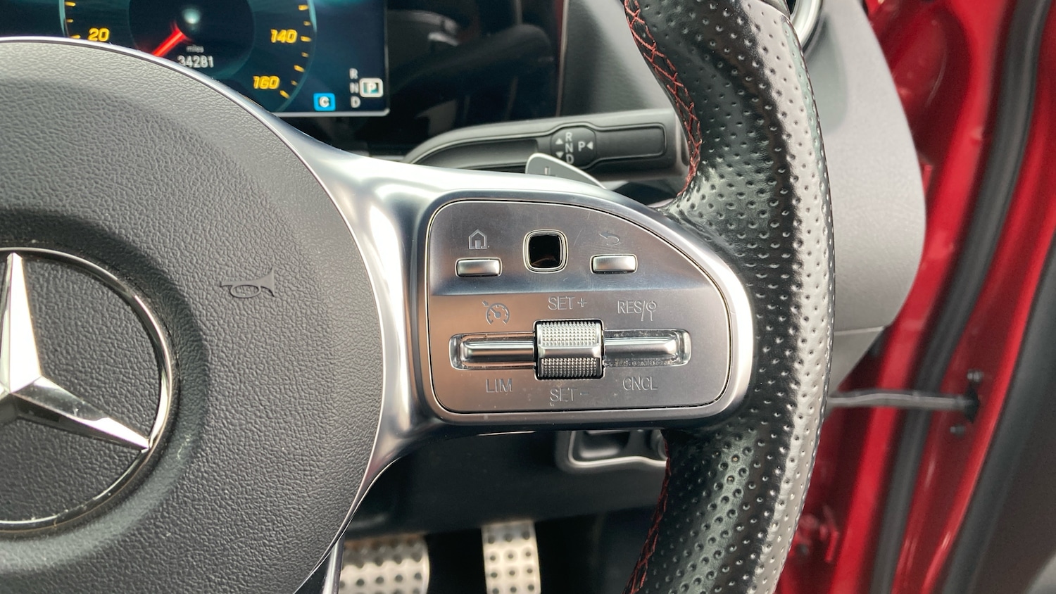 Used Mercedes-Benz GLA 2022 for sale - 75970221: Photo 32