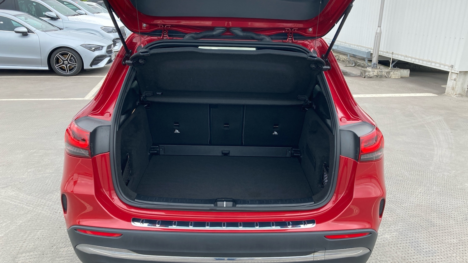 Used Mercedes-Benz GLA 2022 for sale - 75970221: Photo 4
