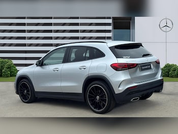 Used Mercedes-Benz GLA 2023 for sale - 78258018: Photo
