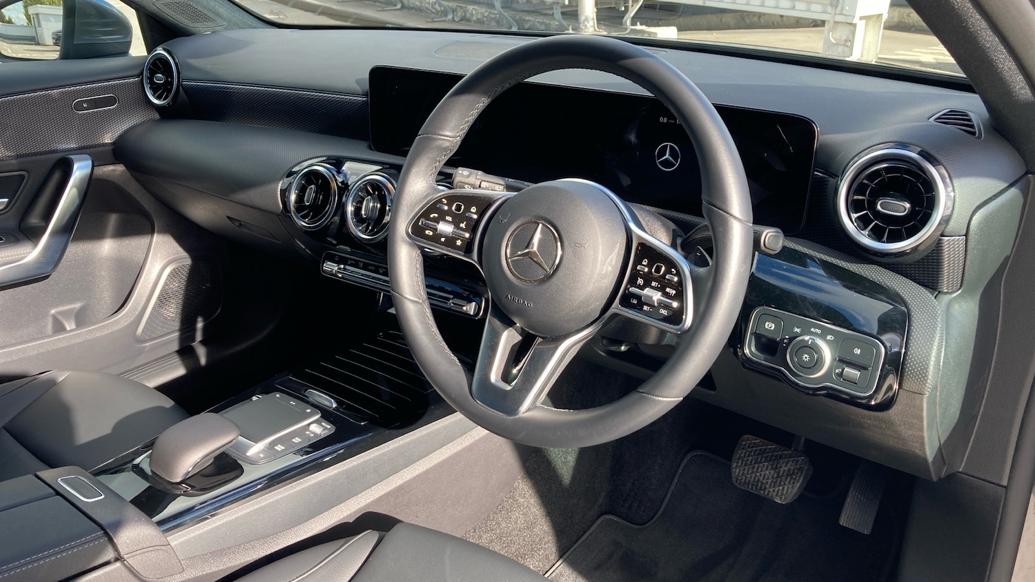 Used Mercedes-Benz A-Class 2022 for sale - 76332694: Photo 11