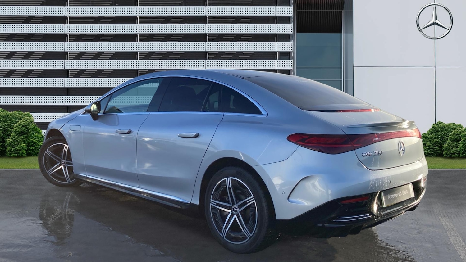 Used Mercedes-Benz EQA 2023 for sale - 77690609: Photo 2