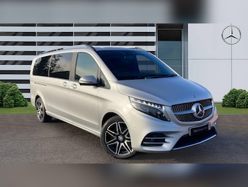 Used Mercedes-Benz V-Class 2023 for sale - 77179940: Photo