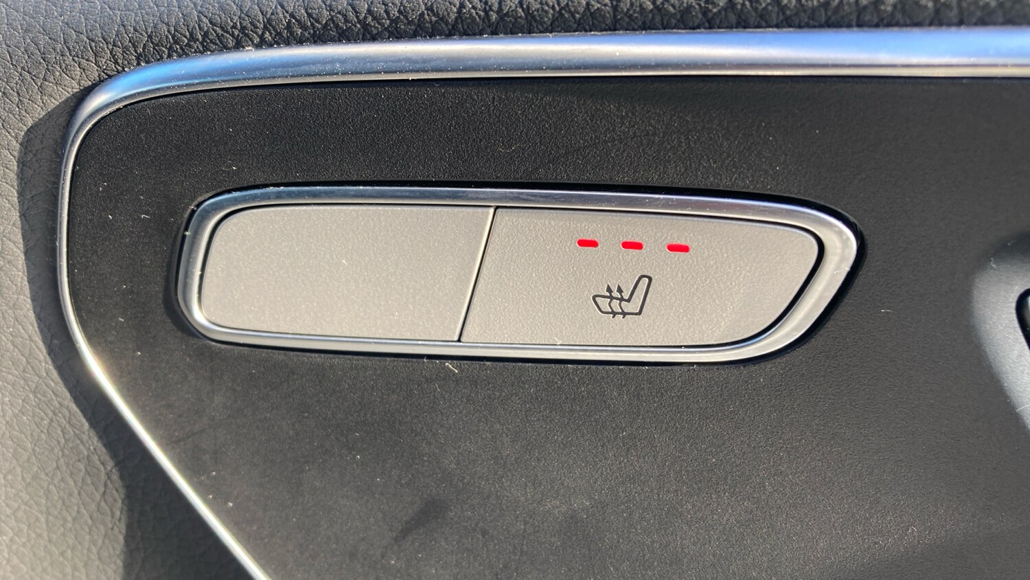 Used Mercedes-Benz V-Class 2023 for sale - 77179940: Photo 29