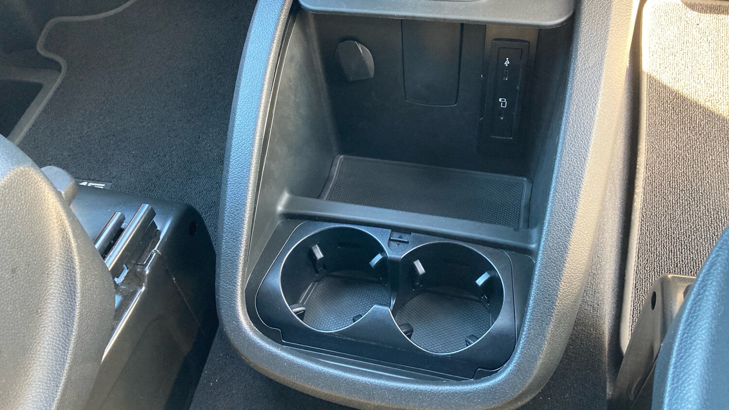 Used Mercedes-Benz V-Class 2023 for sale - 77179940: Photo 39