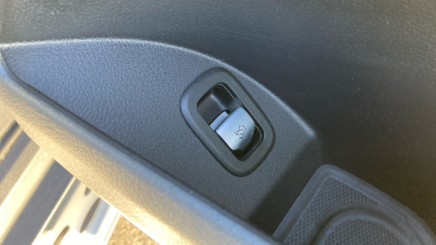 Used Mercedes-Benz GLC 2025 for sale - 76640823: Photo 34