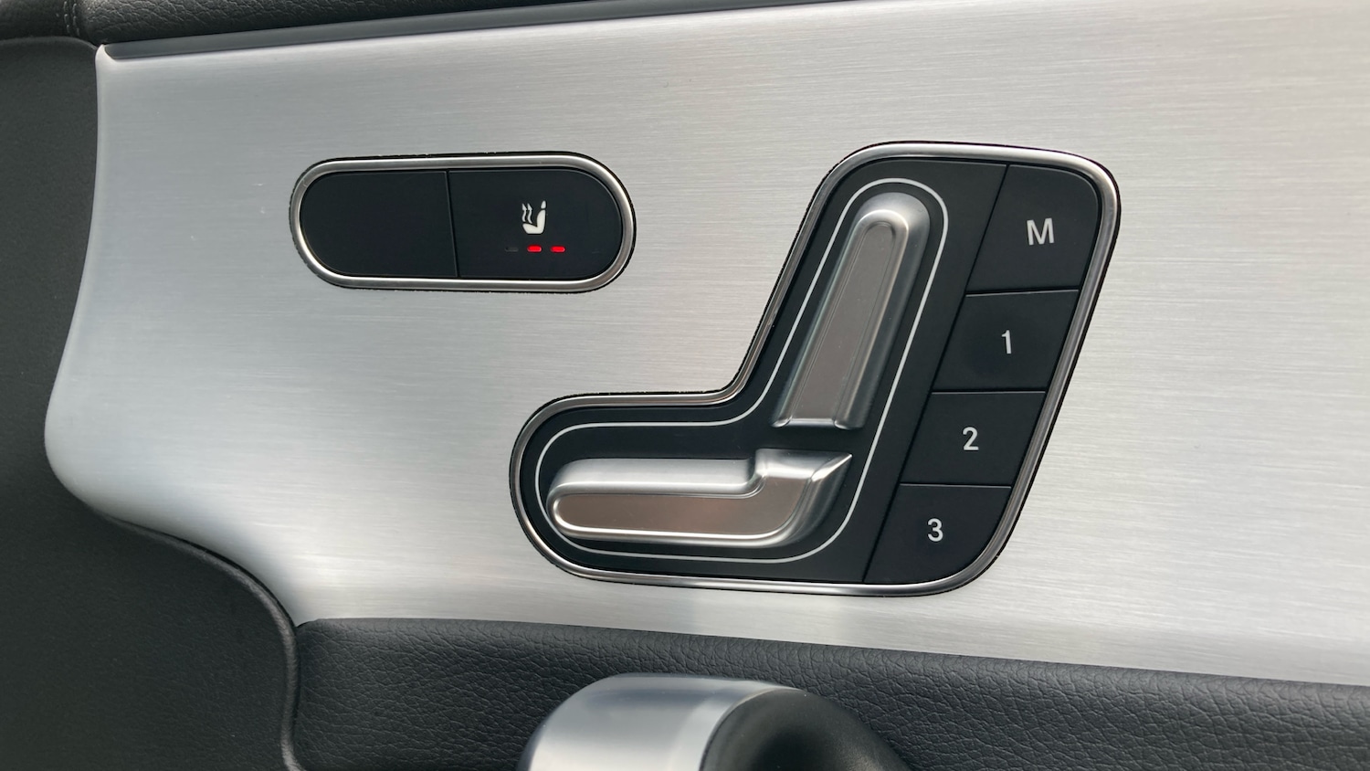 Used Mercedes-Benz CLA 2024 for sale - 76833975: Photo 31