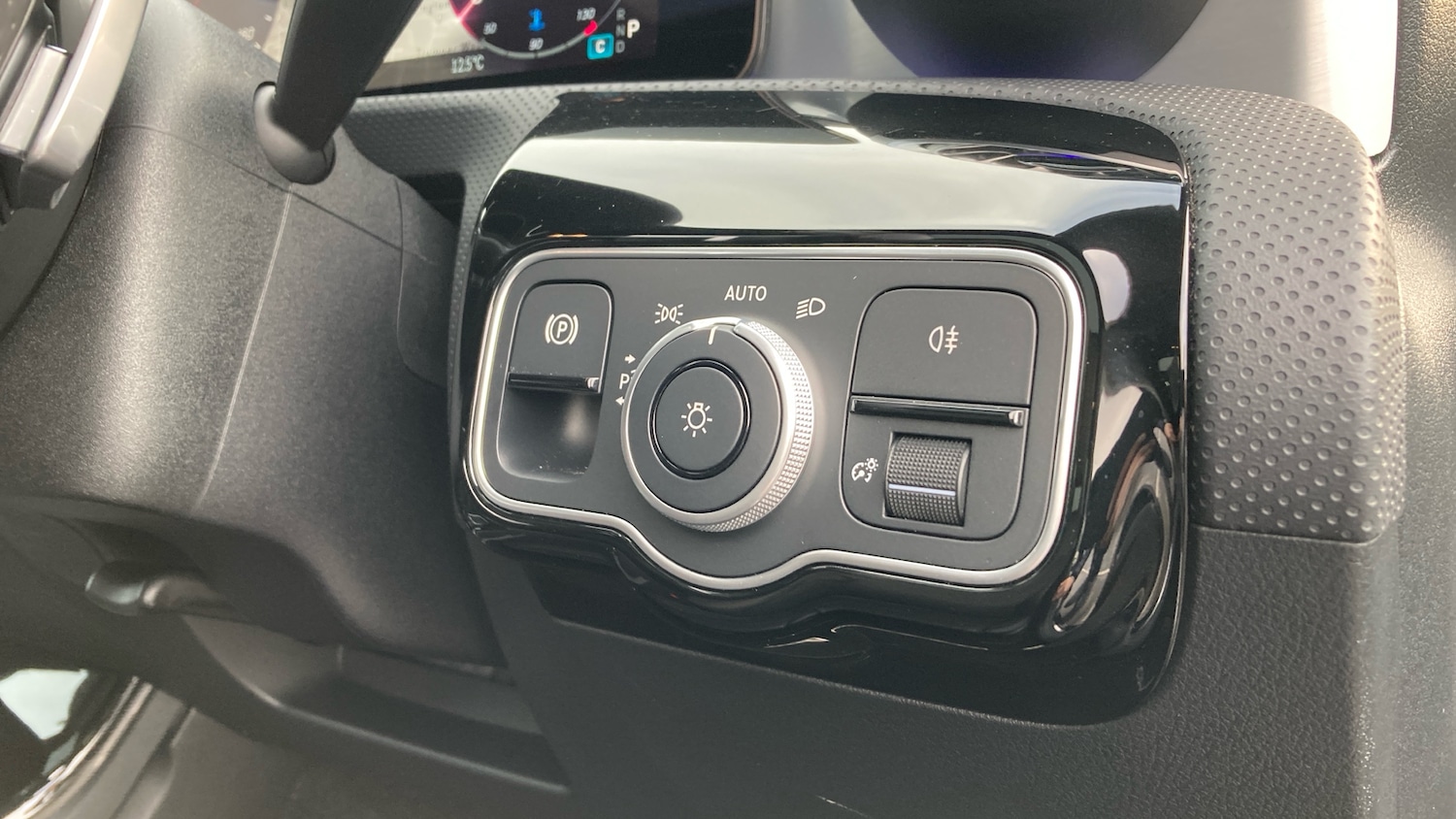 Used Mercedes-Benz CLA 2024 for sale - 76833975: Photo 35