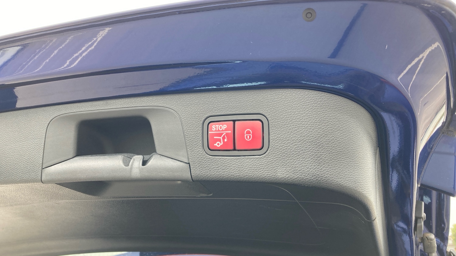 Vehicle 33