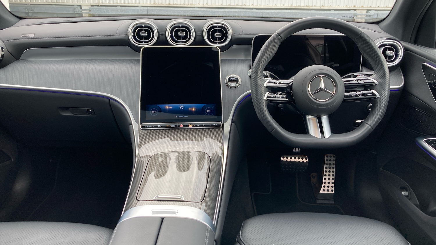 Used Mercedes-Benz GLC 2024 for sale - 76115742: Photo 10