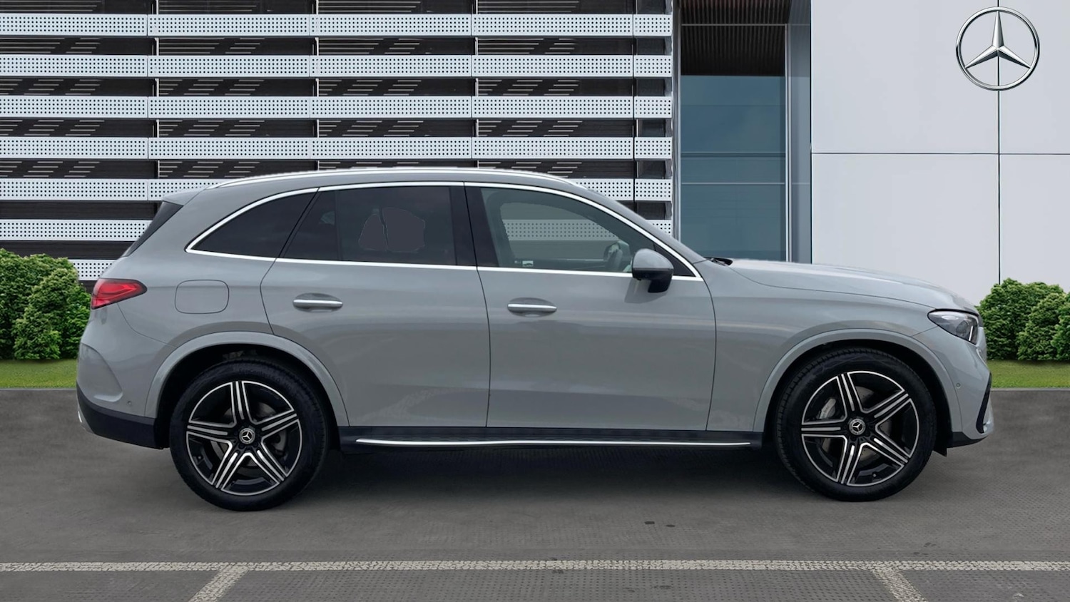 Used Mercedes-Benz GLC 2024 for sale - 76115742: Photo 5