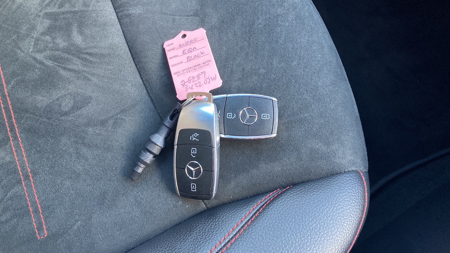 Used Mercedes-Benz EQA 2022 for sale - 76352906: Photo 19