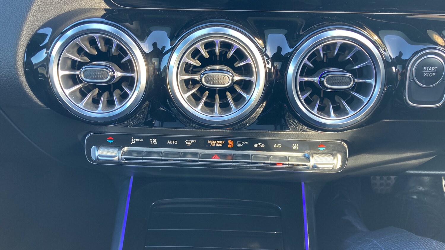 Used Mercedes-Benz EQA 2022 for sale - 76352906: Photo 23