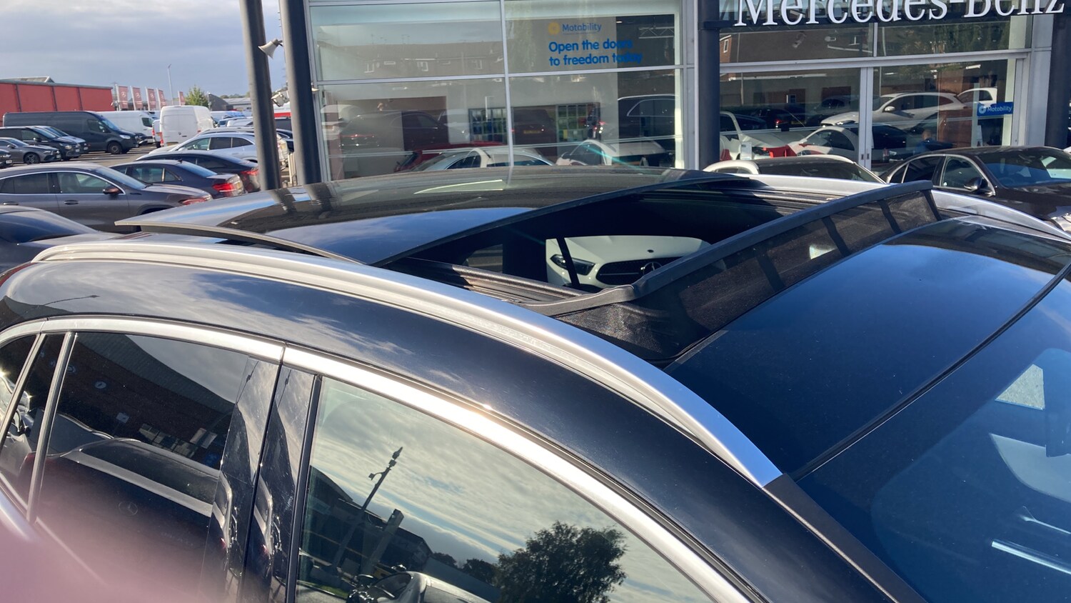 Used Mercedes-Benz EQA 2022 for sale - 76352906: Photo 35