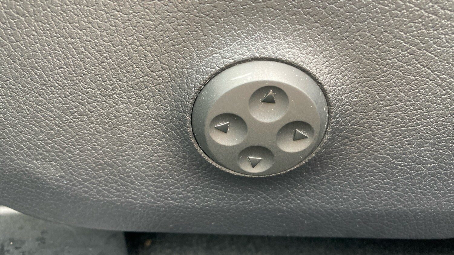 Used Mercedes-Benz EQA 2023 for sale - 78177363: Photo 25