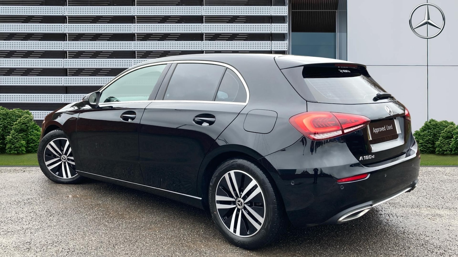 Used Mercedes-Benz A-Class 2021 for sale - 77403451: Photo 2