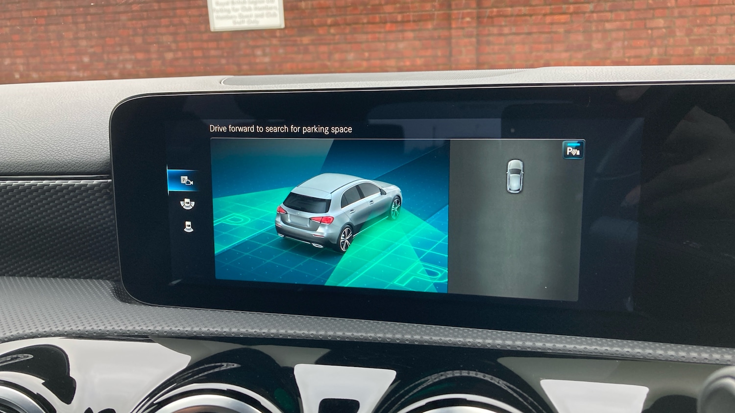 Used Mercedes-Benz A-Class 2021 for sale - 77403451: Photo 41