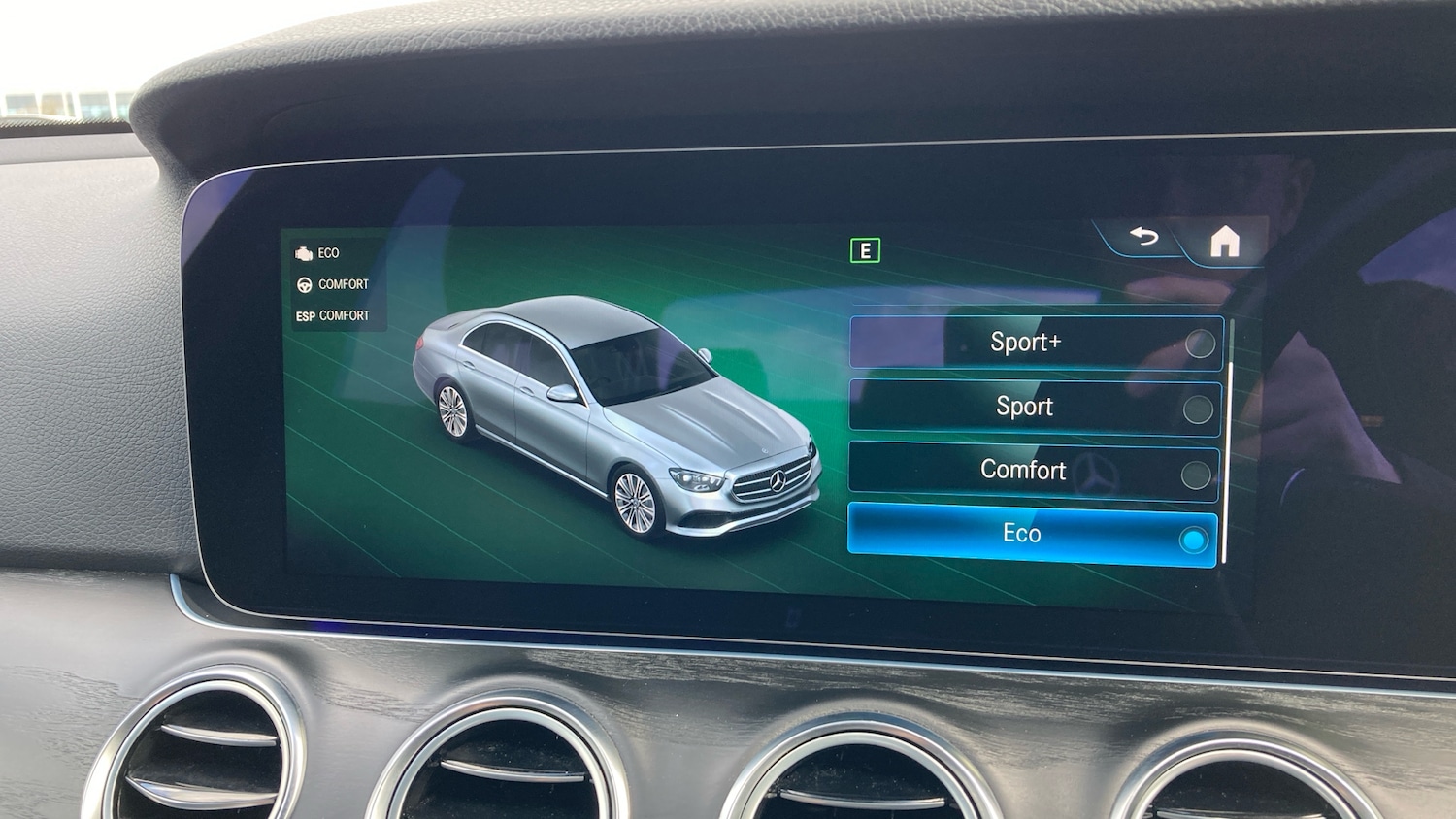 Used Mercedes-Benz E-Class 2023 for sale - 75994295: Photo 42