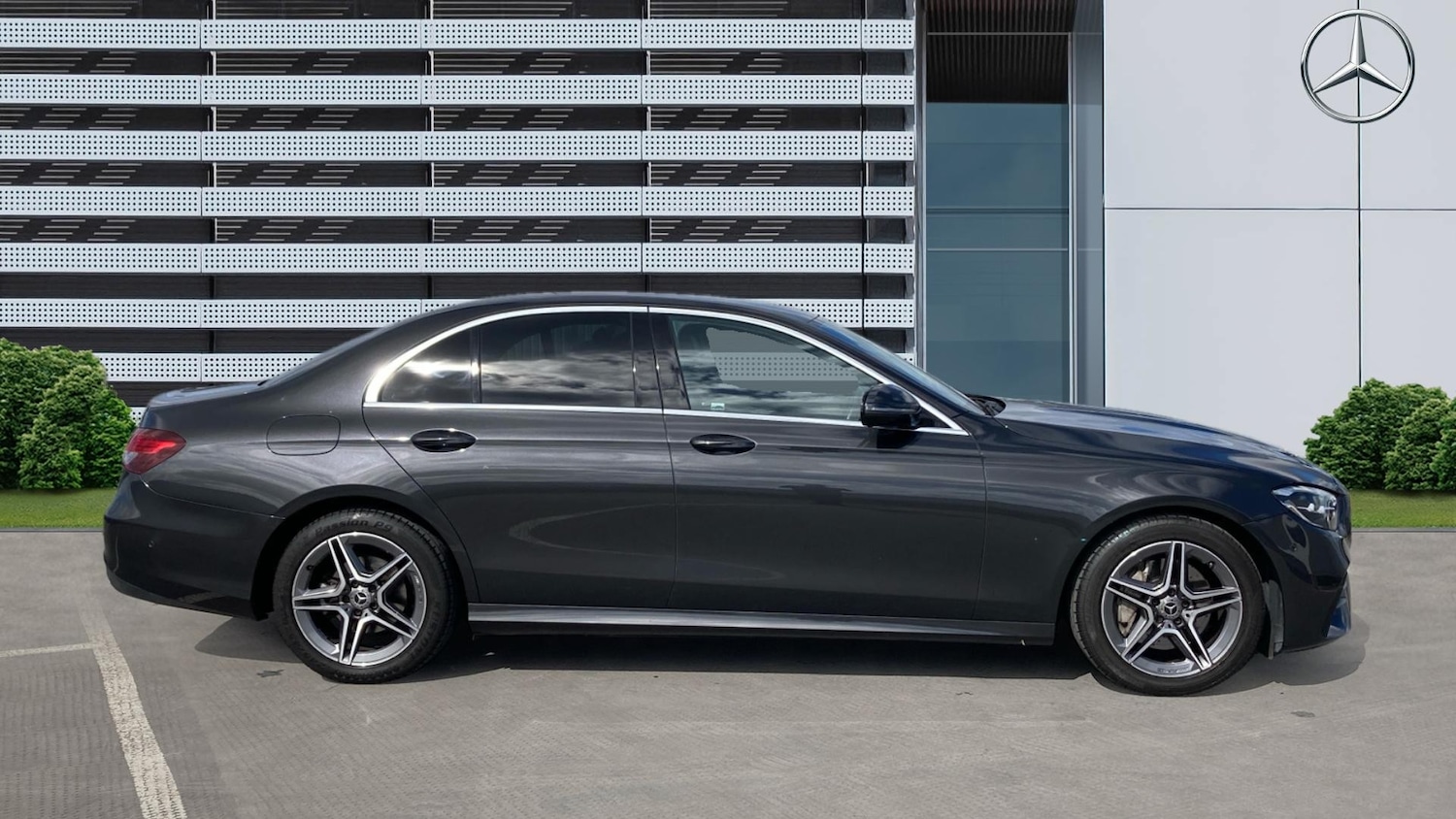 Used Mercedes-Benz E-Class 2023 for sale - 75994295: Photo 5