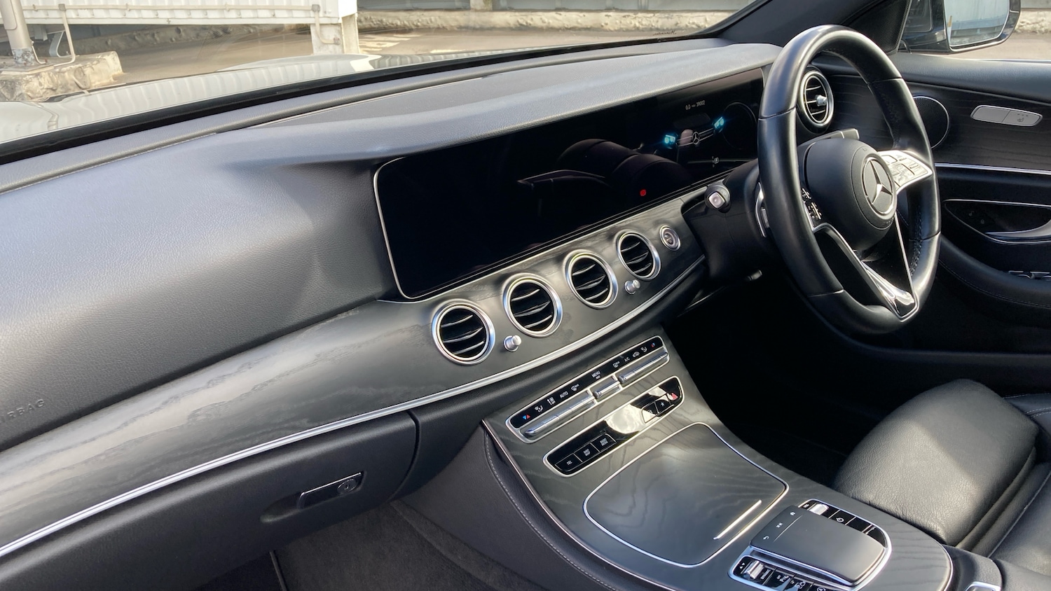 Used Mercedes-Benz E-Class 2023 for sale - 75994295: Photo 9