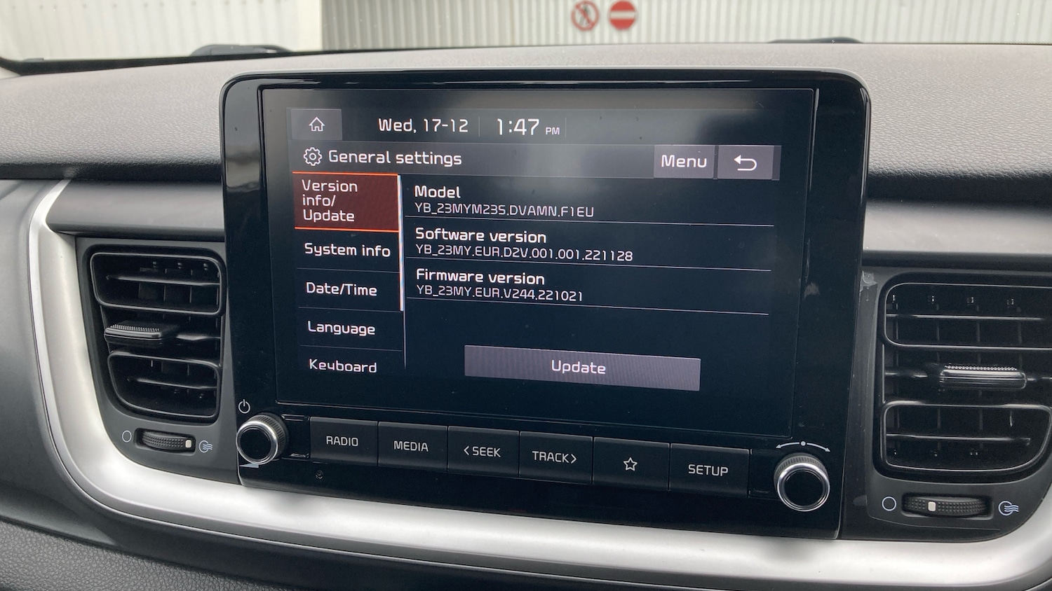 Used Kia Stonic 2023 for sale - 77224685: Photo 42