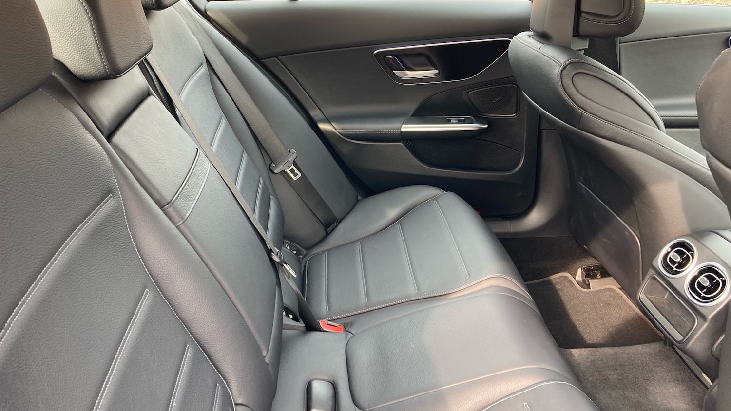 Used Mercedes-Benz C Class 2022 for sale - 77988942: Photo 16