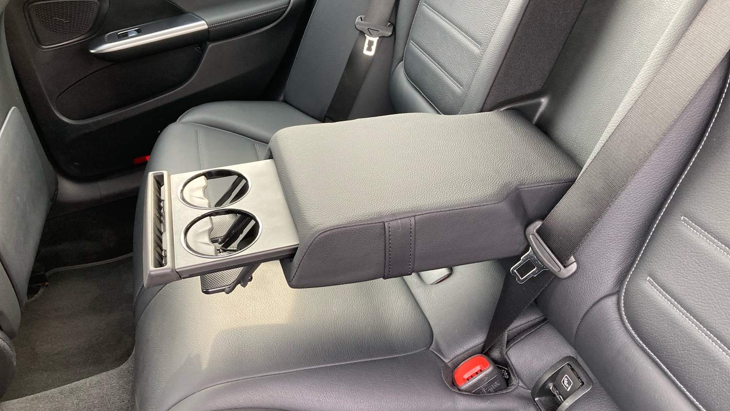 Used Mercedes-Benz C Class 2022 for sale - 77988942: Photo 26