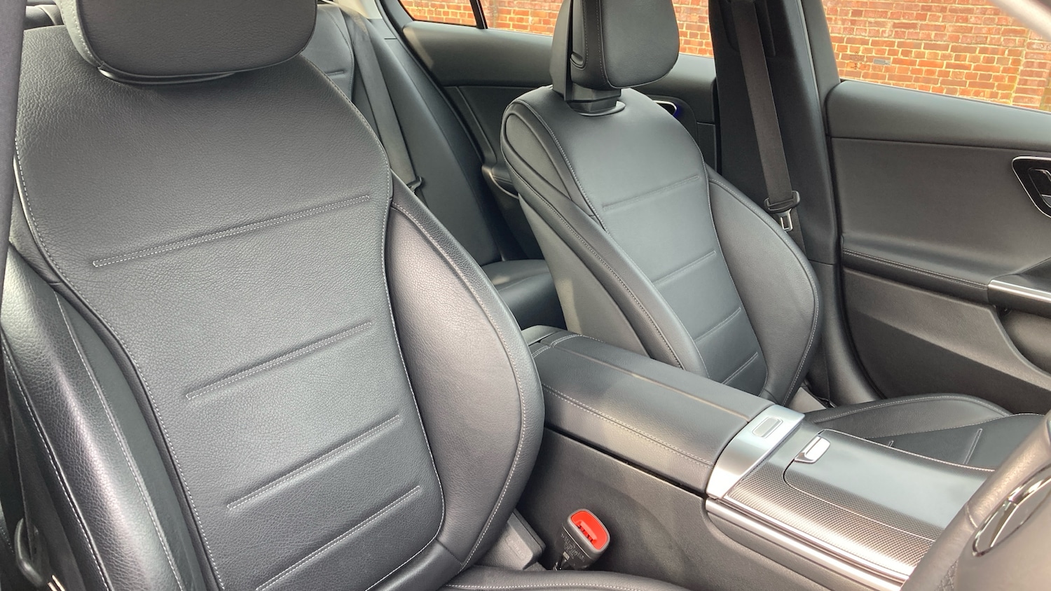 Used Mercedes-Benz C Class 2022 for sale - 77988942: Photo 27