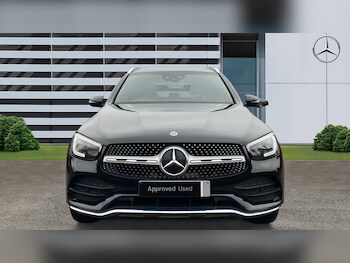 Used Mercedes-Benz GLC 2019 for sale - 77195679: Photo