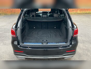 Used Mercedes-Benz GLC 2019 for sale - 77195679: Photo