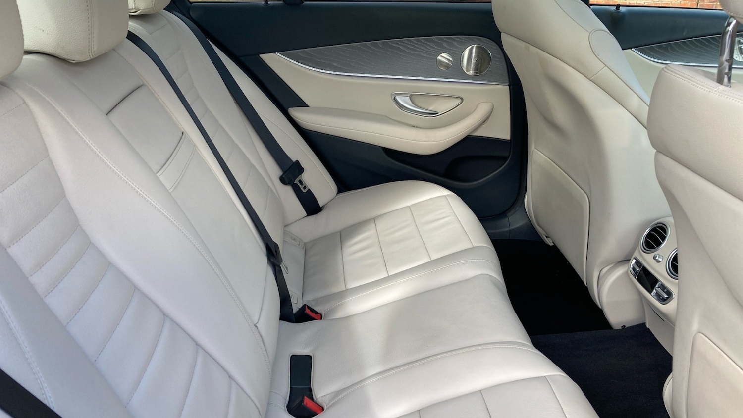 Used Mercedes-Benz E Class 2023 for sale - 77641212: Photo 16