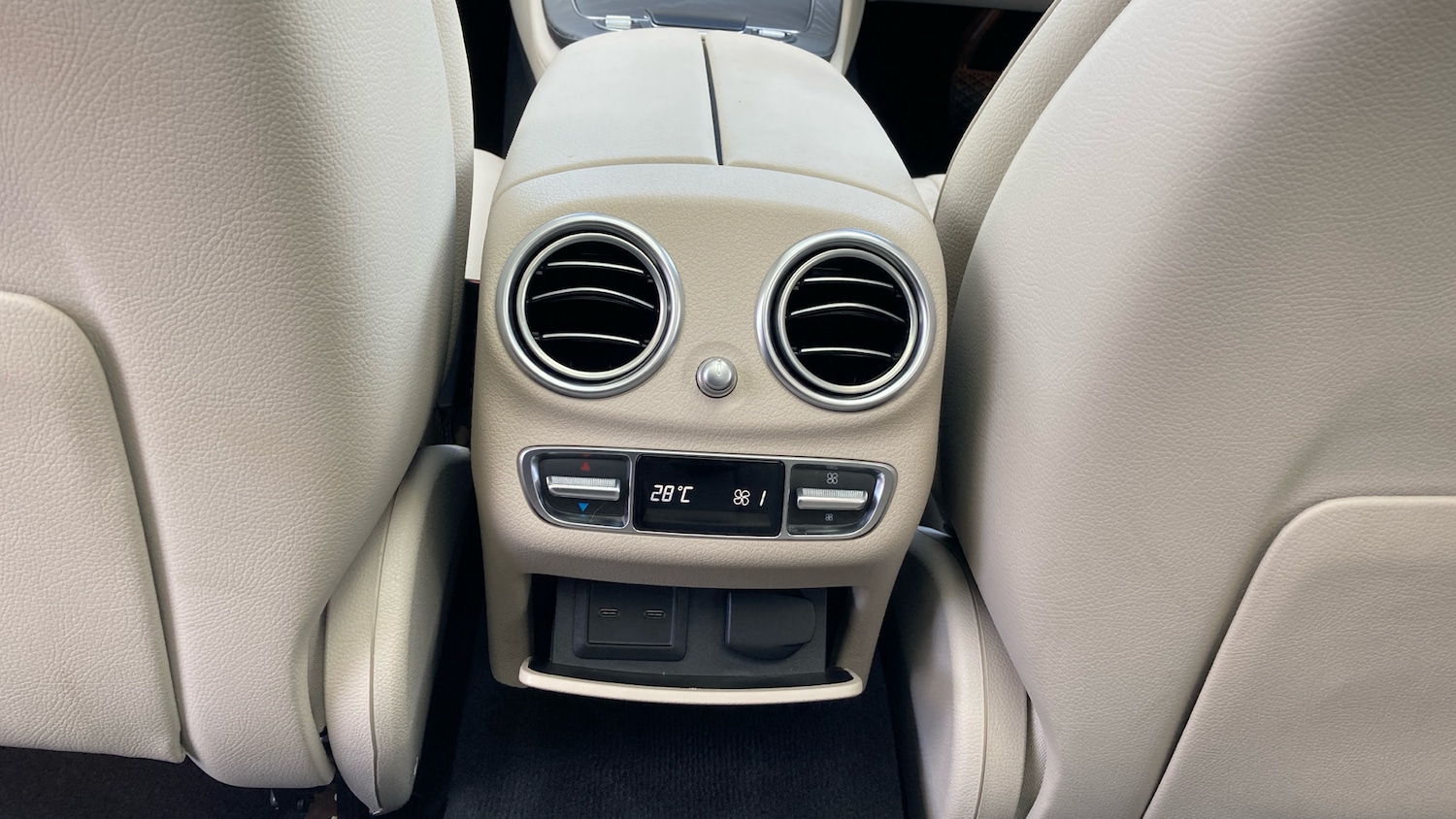 Used Mercedes-Benz E Class 2023 for sale - 77641212: Photo 28