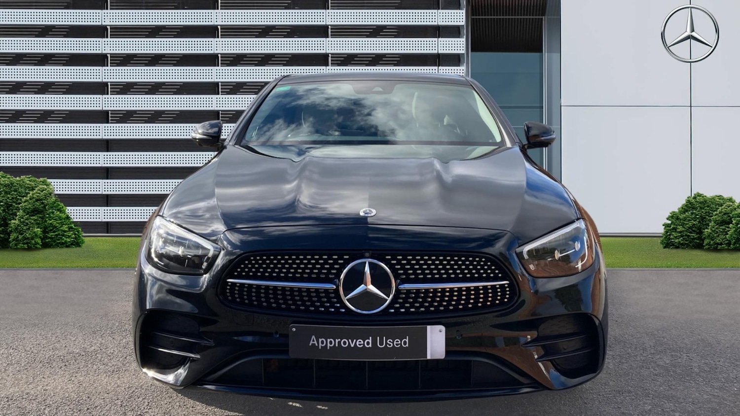 Used Mercedes-Benz E Class 2023 for sale - 77641212: Photo 3