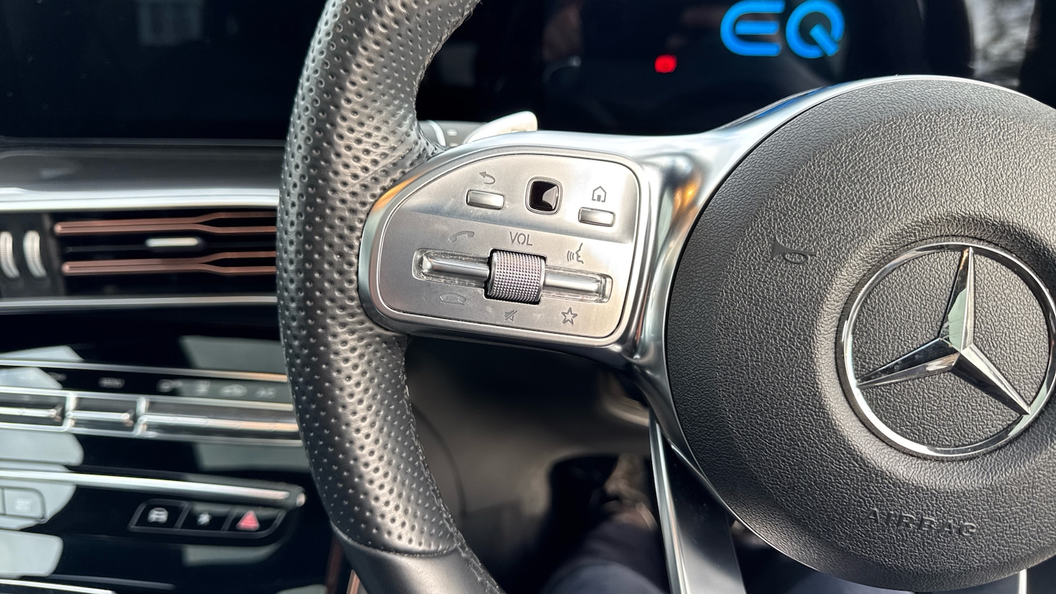 Used Mercedes-Benz EQC 2022 for sale - 77717700: Photo 41