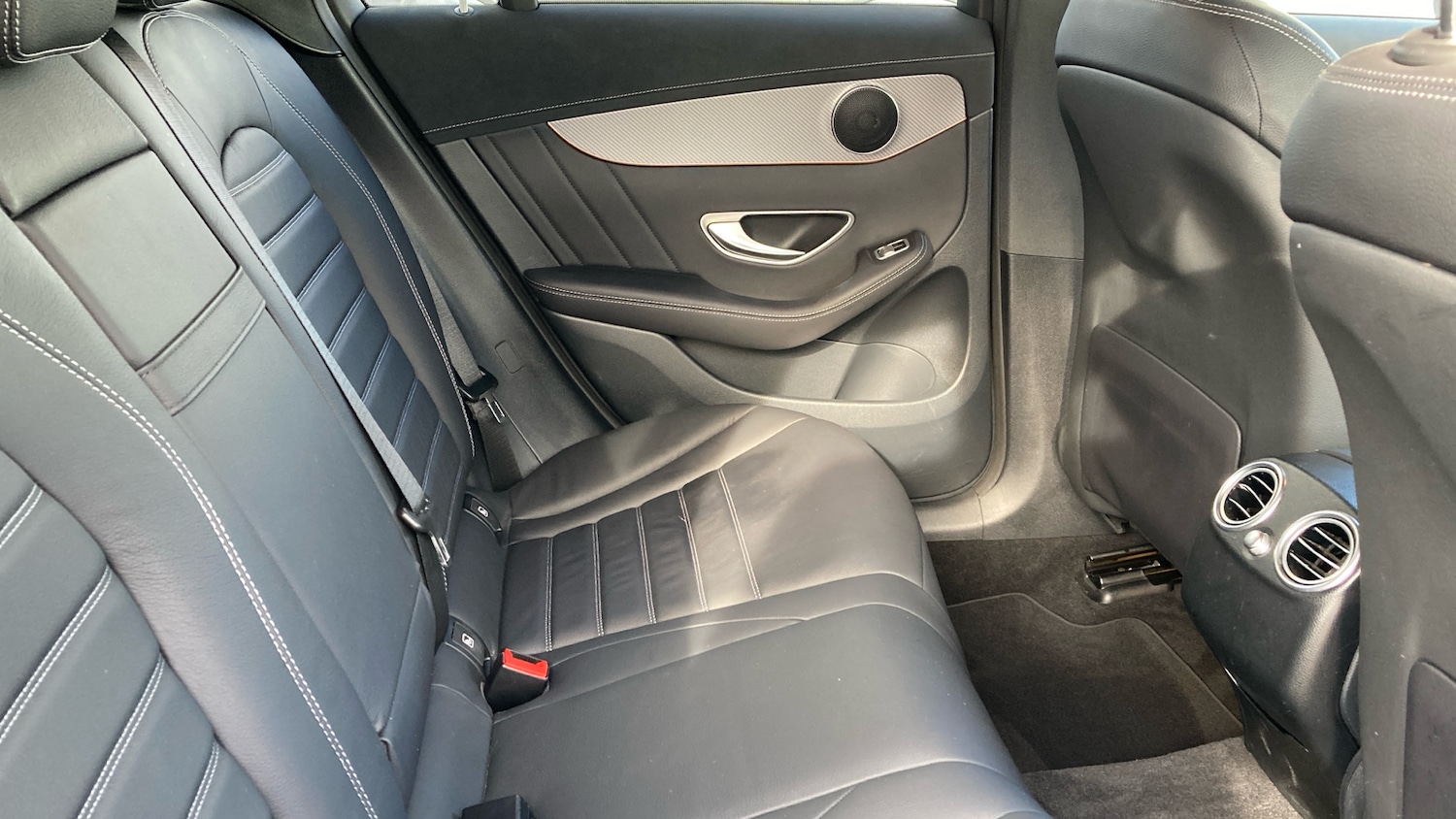 Used Mercedes-Benz EQC 2022 for sale - 76693216: Photo 16