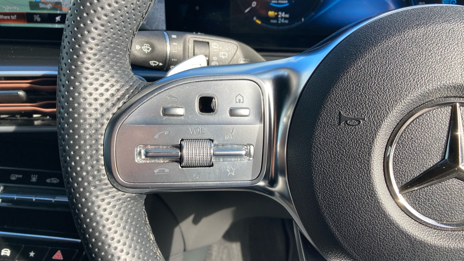 Used Mercedes-Benz EQC 2022 for sale - 76693216: Photo 38