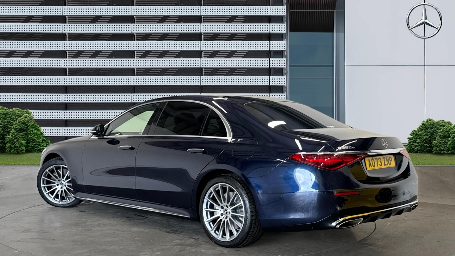 Used Mercedes-Benz S-Class 2023 for sale - 76008694: Photo 2